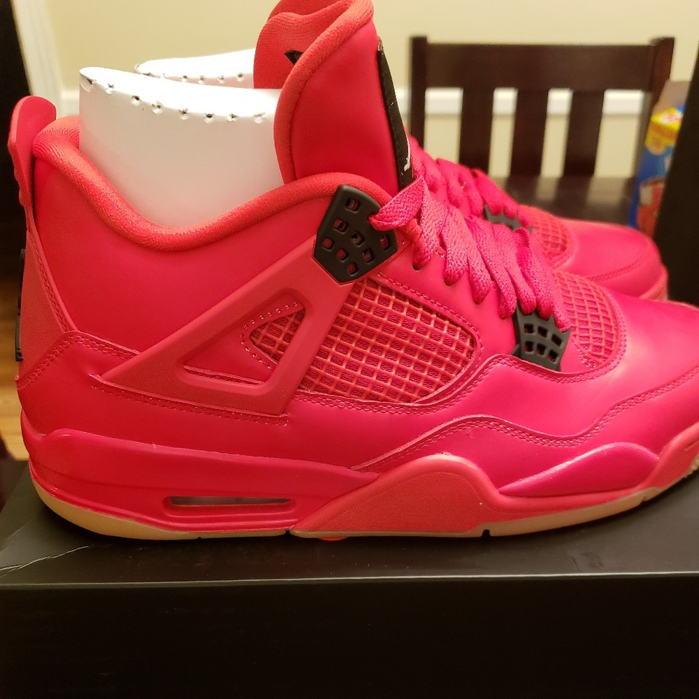 Jordan 4's